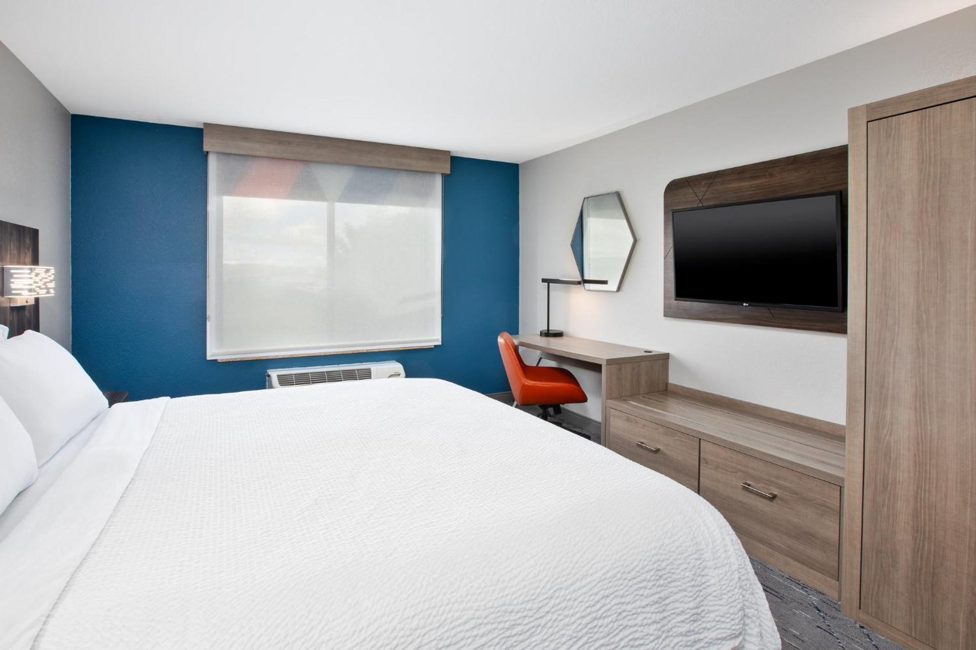 Holiday Inn Express & Suites Buffalo, An Ihg Hotel Dış mekan fotoğraf