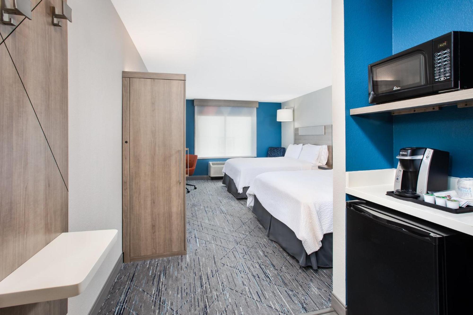 Holiday Inn Express & Suites Buffalo, An Ihg Hotel Dış mekan fotoğraf